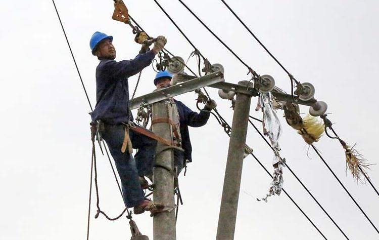 维修电工的危险性分析与安全建议