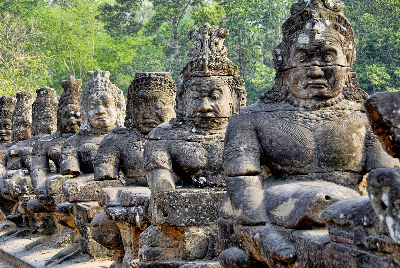 揭秘水泊梁山背后的神秘旅游世界，一次灵魂的江湖之旅