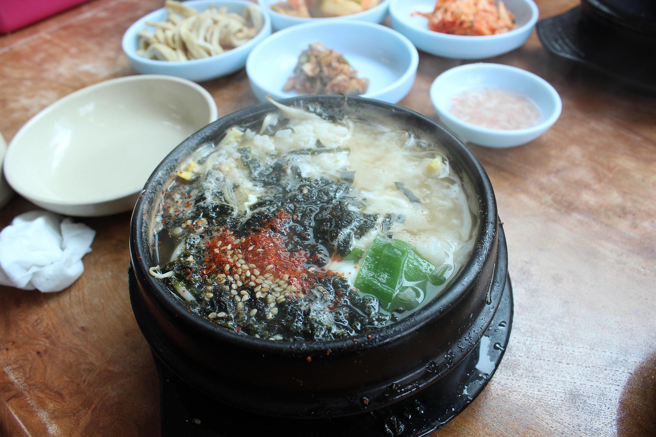 味蕾旅行记，打造令人垂涎的朋友圈美食之旅